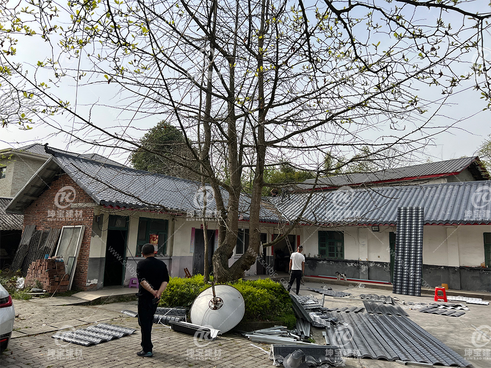 100-200平方房子鋪多少合成樹脂瓦？總費用多少錢？